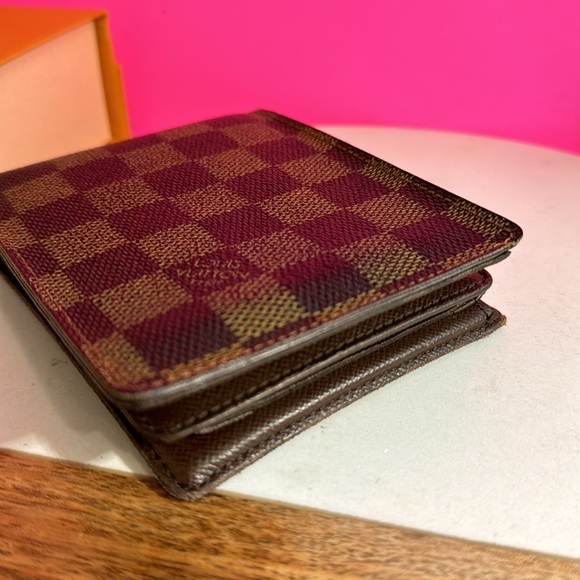 Louis Vuitton Damier Bifold Man’s wallet XL size Bif wallet for big man. - Picture 12 of 16